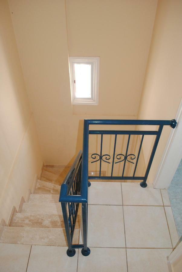Villa Lachi Polis Екстер'єр фото
